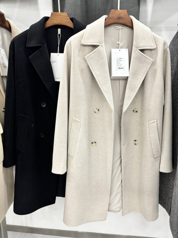 Men's fashion overcoat