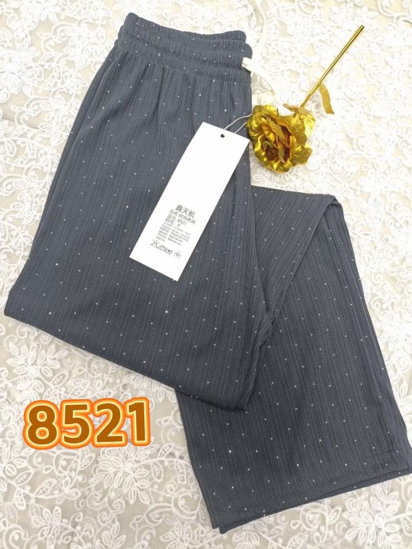 Women's fashion trousers